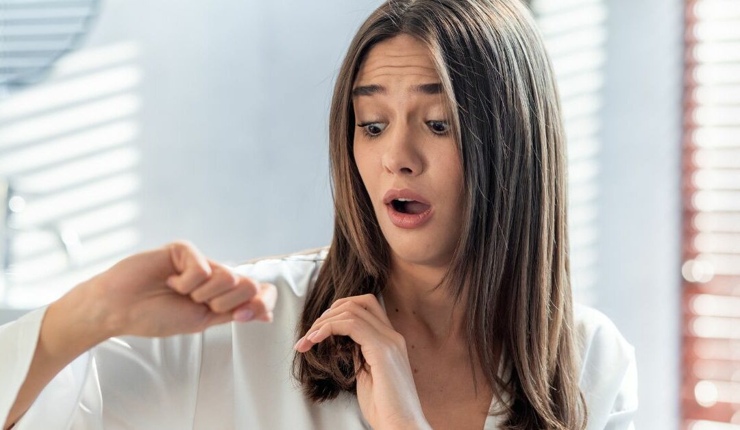 Come prendersi cura dei capelli sfibrati